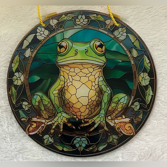 HANGING FROG DECORATION - Picture 2 of 3
